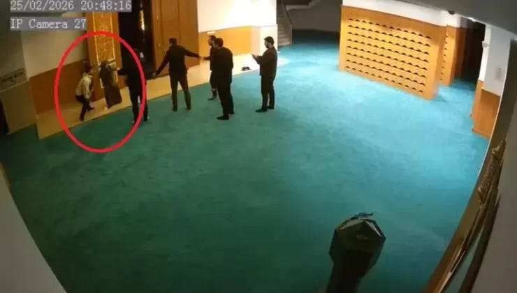 Diyarbakır’da camide çirkin saldırı