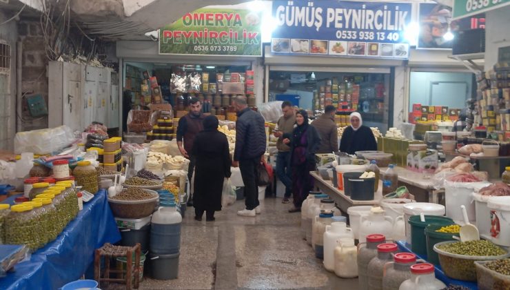 Sur’da Peynirciler Çarşısı’nda Elektrik Krizi Çözüldü