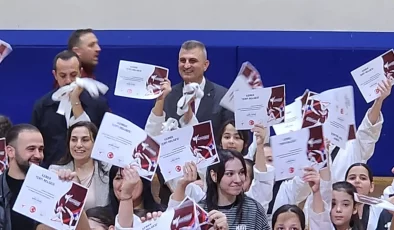 Gölcük’te 470 Taekwondocu Kuşak Atlattı