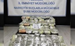 Hakkari’de narkotik operasyonu: 64,5 kilogram uyuşturucu ele geçirildi