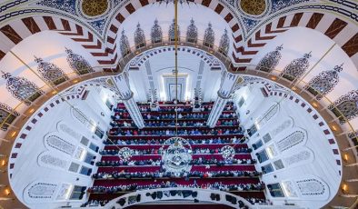 Cuma hutbesi: Merhamet eğitimi