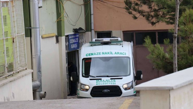 Gaziantep’te trafik kazası: 2 ölü, 1 yaralı