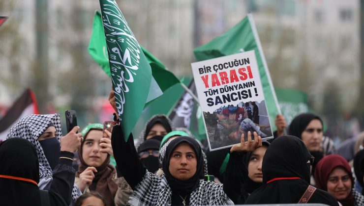 Diyarbakır’da Mevlid-i Nebi Coşkusu: Nevruz Park’ta Binlerce Kişi Buluştu