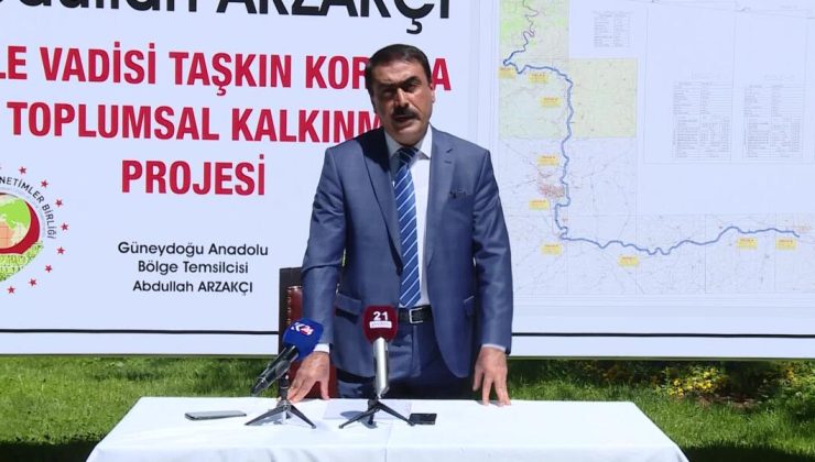 Arzakçı’dan 100 Yıllık Sosyal Konut Hamlesi: Dar Gelirliye Ev, Aileye Destek