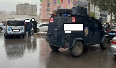 Diyarbakır’da Esnaf Kavgası Kanlı Bitti: 3 Yaralı, 2 Gözaltı