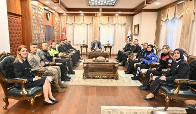 Vali Zorluoğlu Emniyeti Ağırladı