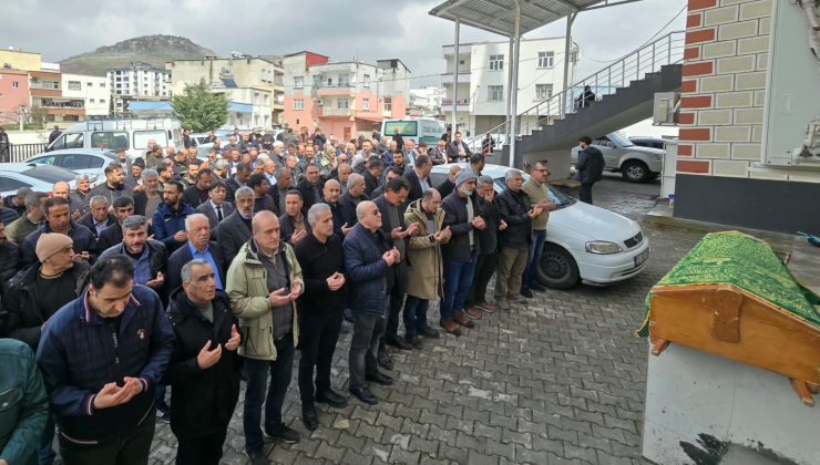 Diyarbakır’ın duayen gazetecisi Bülent Boztepe’yi son yolculuğuna uğurladık