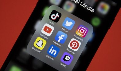 Starmer: Sosyal medyanın bağımlılık oluşturan kaydırma sistemleri kaldırılmalı