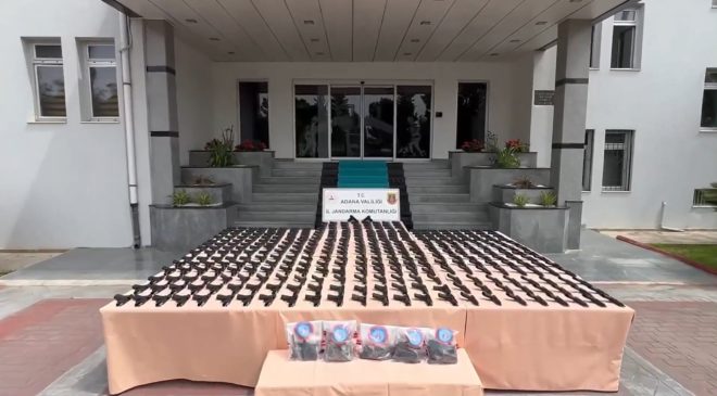 İstanbul ve Adana’da Dev Operasyon: Binlerce Kaçak Silah Ele Geçirildi
