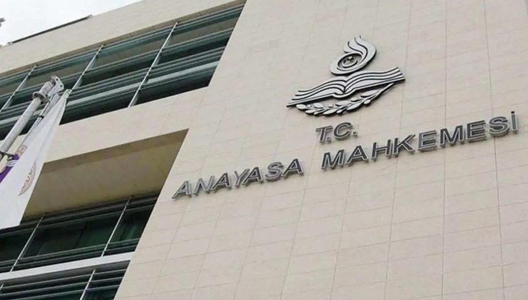 AYM’den isim değişikliği ilanına iptal kararı