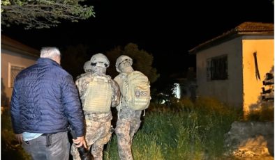 Uşak’ta polise silahlı saldırı: 2 yaralı, saldırgan yakalandı