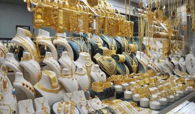 Altın fiyatlarında yön yukarıya döndü