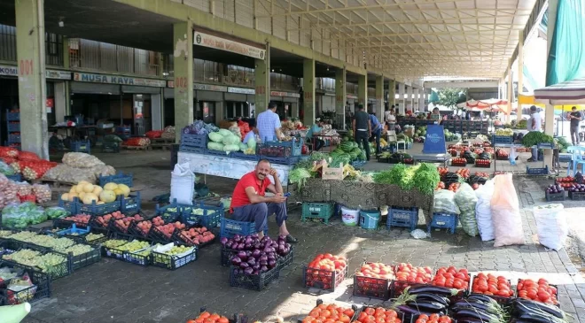 Diyarbakır’da Sebze ve Meyve Fiyatlarında Büyük Uçurum