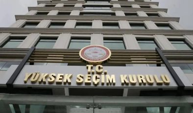 YSK CHP’nin “mutlak butlan” itirazını reddetti
