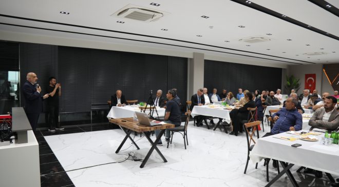 Diyarbakır’da Tekstil Sektörünün Geleceği Masaya Yatırıldı