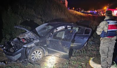 Batman’da şarampole yuvarlanan otomobilde 4 yaralı