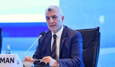 Bakan Bolat: Günlük ihracat 2 milyar 428 milyon dolara ulaştı