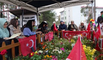 Kahramanmaraş’ta Yürek Yakan Anma: 9 Öğrenci ve 1 Öğretmen İçin Gözyaşları Sel Oldu