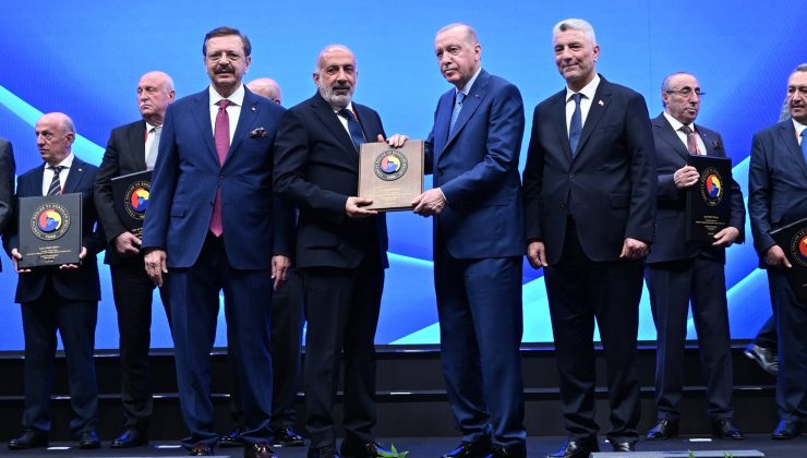 Cumhurbaşkanı Erdoğan’dan DTSO Başkanı Mehmet Kaya’ya “Hizmet Şeref Belgesi”