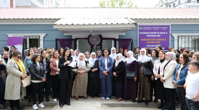 Kayapınar’da Huzurevleri Kadın Yaşam Merkezi Açıldı