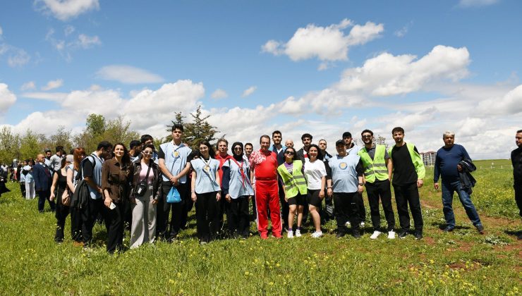 Dicle Üniversitesi’nde Pedallar Dayanışma İçin Döndü