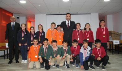 Bingöl’de okullar arası bilgi yarışması