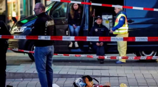 Almanya’da bir araç kalabalığa daldı: En az 2 ölü, çok sayıda yaralı 