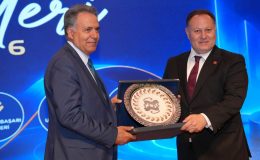İnönü Üniversitesinde başarı ödülleri sahiplerini buldu