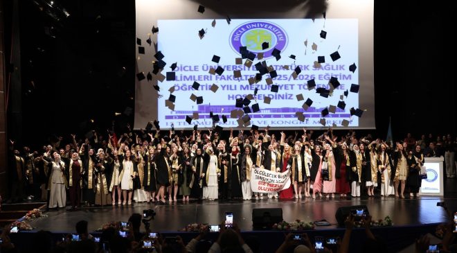 Dicle Üniversitesi’nde Bir İlk! Tarihe Geçen Mezuniyet Töreni