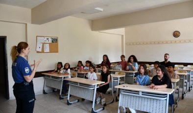 Gaffar Amca Projesiyle Çocuklar Polislik Mesleğini Yakından Tanıyor