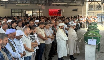 Tarsus’ta yürek yakan veda