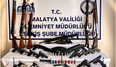 Malatya’da silah teşhirine operasyon: 56 şüpheli yakalandı