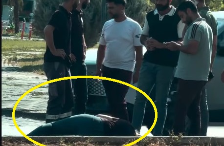 AVM Çıkışında Feci Kaza: Yolun Karşısına Geçen Kadına Otomobil Çarptı