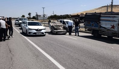 Diyarbakır’da kontrolden çıkan otomobil takla attı: 1 yaralı