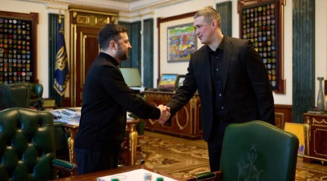 Görevden alınan Ukrayna Savunma Bakanı, Zelenskiy’nin yeni görev teklifini reddetti