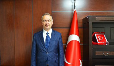 Erken müdahale anne ve bebeği hayata bağladı