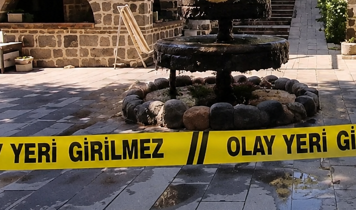 Diyarbakır’da kafede kan aktı: 2 Ölü 5 Yaralı