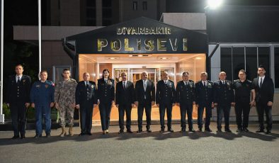 Diyarbakır Emniyeti’nde Terfi Töreni