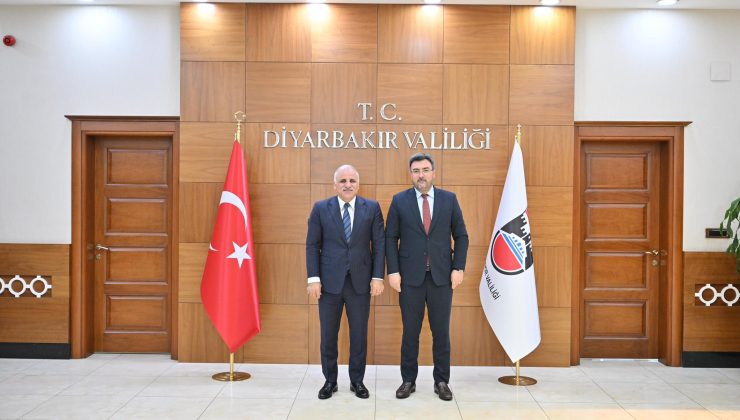 Diyarbakır’da önemli ziyaret: İletişim Başkanlığı heyetinden Vali Zorluoğlu’na temas
