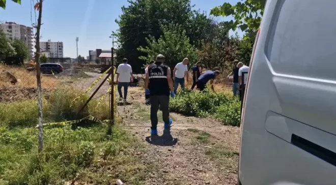Diyarbakır’da husumetlisini takip edip öldürdü: Şüpheli yakalandı