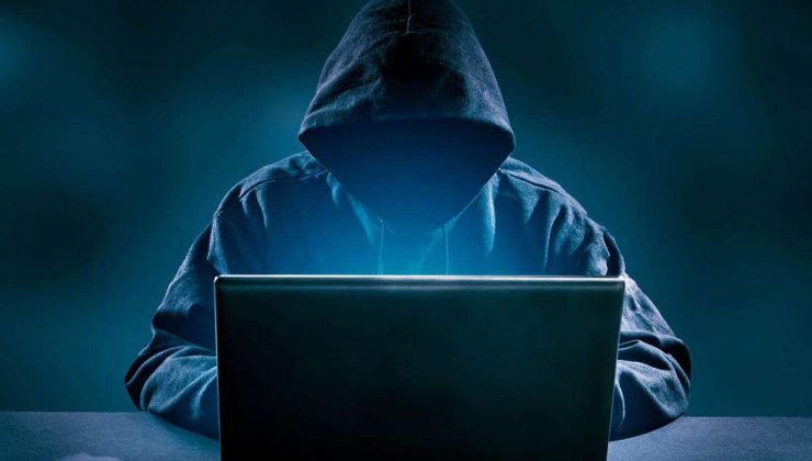 Binlerce FBI ajanının kişisel verileri çalındı