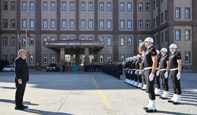 Diyarbakır Emniyet Müdürü Murat Mutlu görev başı yaptı