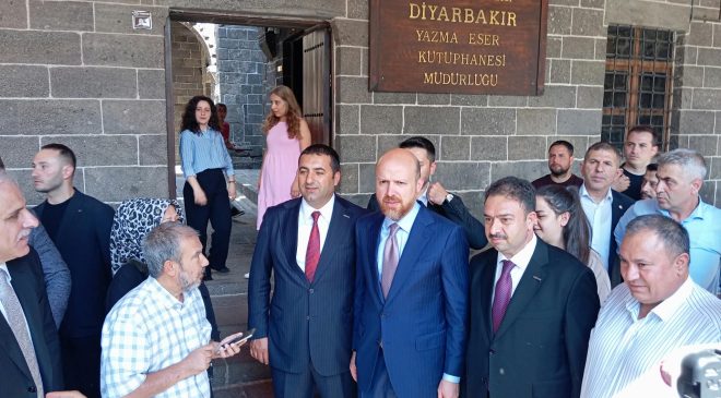 Bilal Erdoğan Diyarbakır’da: Ulu Cami’de namaz kıldı, kente övgü yağdırdı