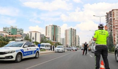 Diyarbakır’da okullar açıldı, polis sahaya indi: 458 noktada sıkı denetim