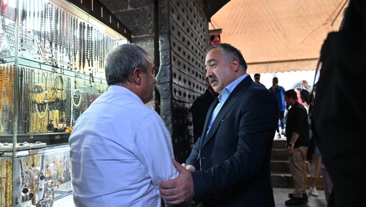 Diyarbakır İl Emniyet Müdürü Murat Mutlu’dan esnaf ve vatandaşlara ziyaret