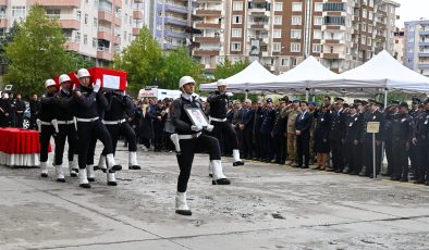 Diyarbakır’da polis memuru Abdülkadir Bulut’a veda