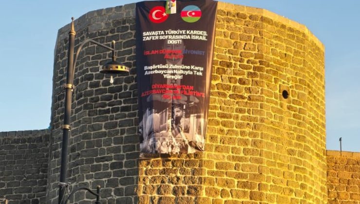 Diyarbakır Surları’nda Azerbaycan yönetimine tepki