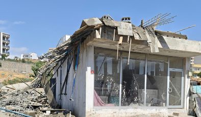 Cizre’de inşaat çöktü 5 yaralı